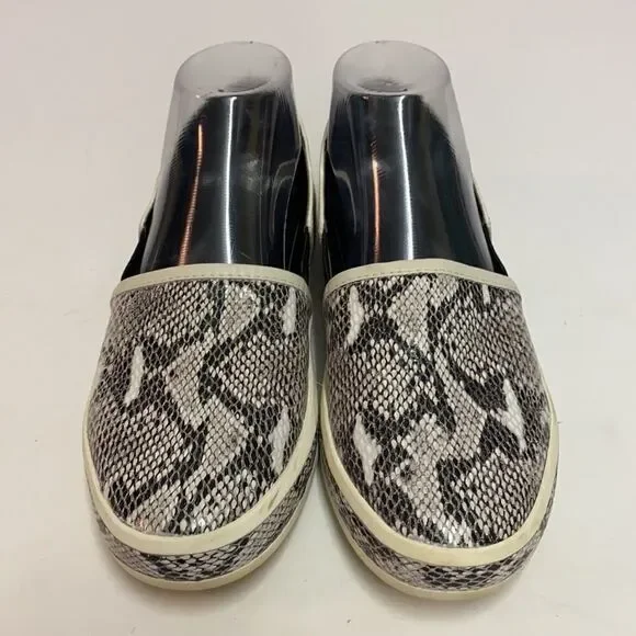 LOGO by Lori Goldstein Mixed Media Sneaker A20 - Picture 3 of 10